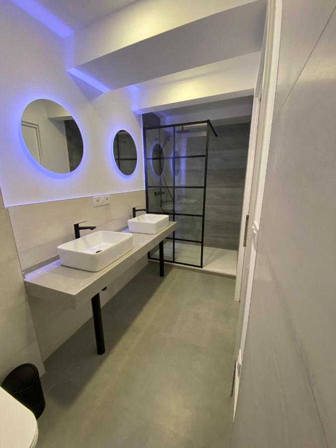 Apartamentos San Martin Plasencia Exterior photo